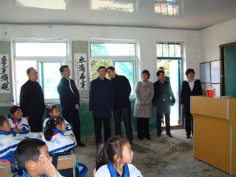 QQ图片20150731150357_副本.jpg QQ图片20150731150357_副本.jpg